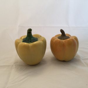 פלפלים צהובים מקרמיקה